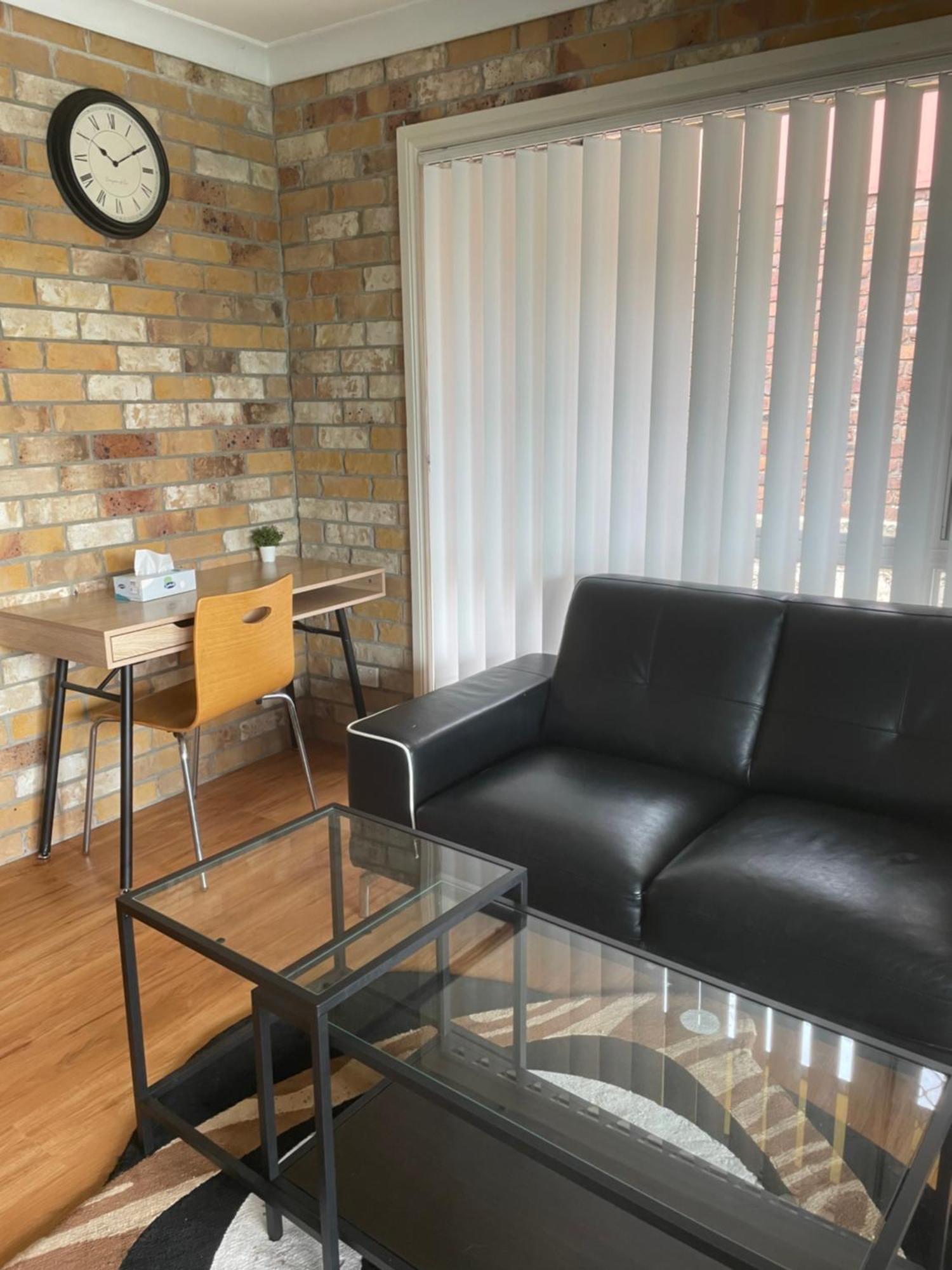 Spacious Studio Unit Rochedale South Екстериор снимка