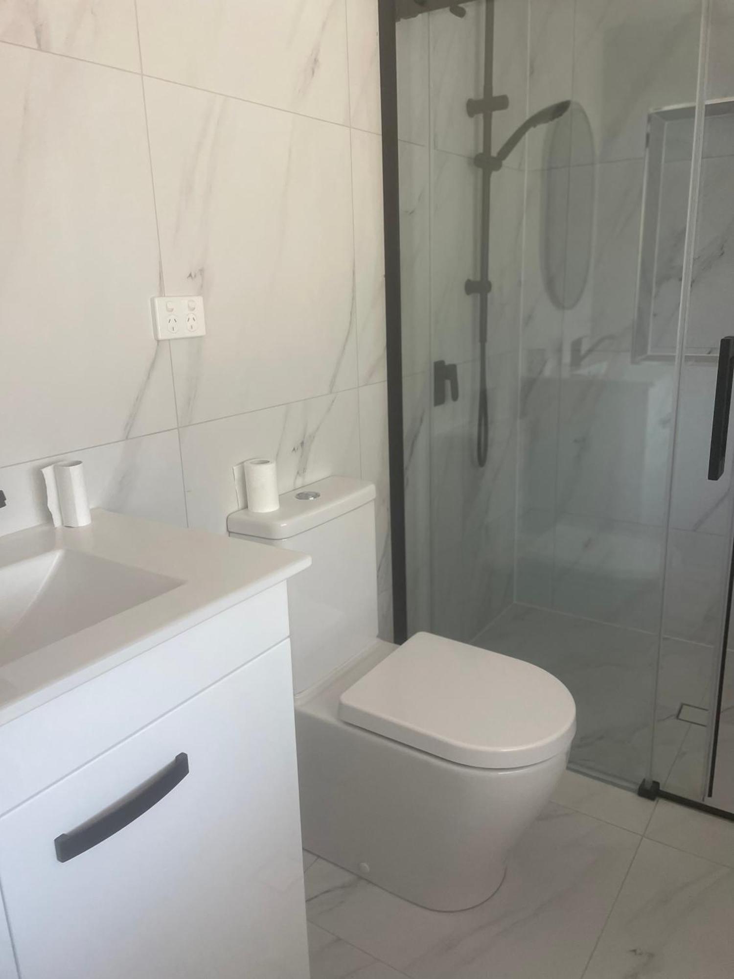 Spacious Studio Unit Rochedale South Екстериор снимка