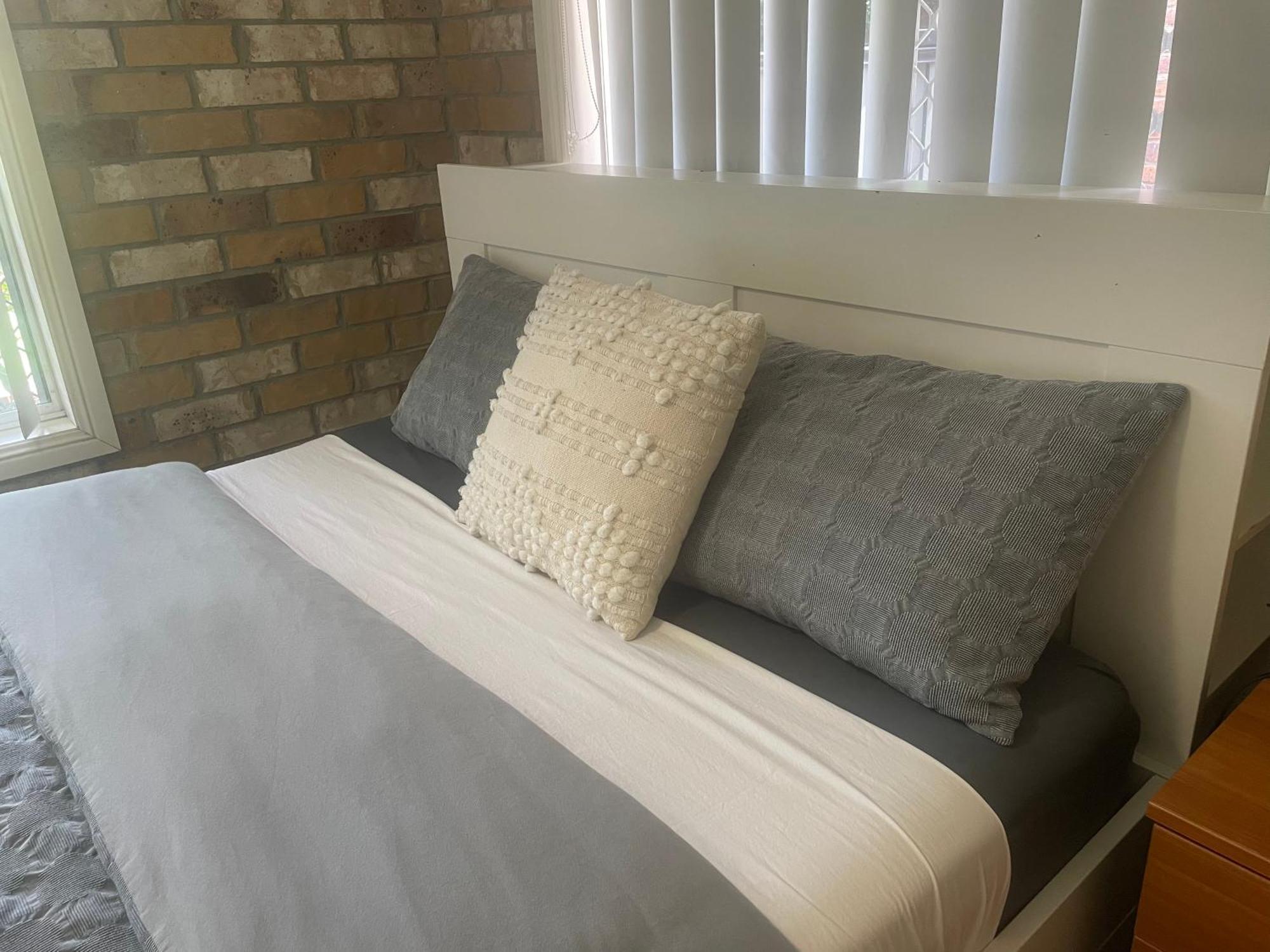 Spacious Studio Unit Rochedale South Екстериор снимка